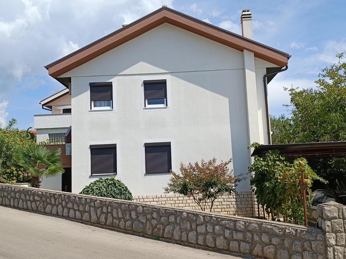 Apartments Mira Krk クルク エクステリア 写真