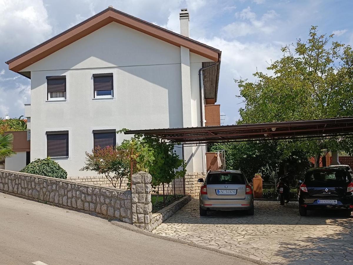 Apartments Mira Krk クルク エクステリア 写真